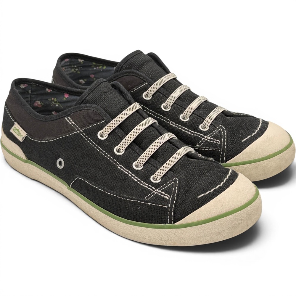 Vintage Simple Shoes WM 9 Black Canvas Low Top Skater Sneaker Y2K Grunge Granola